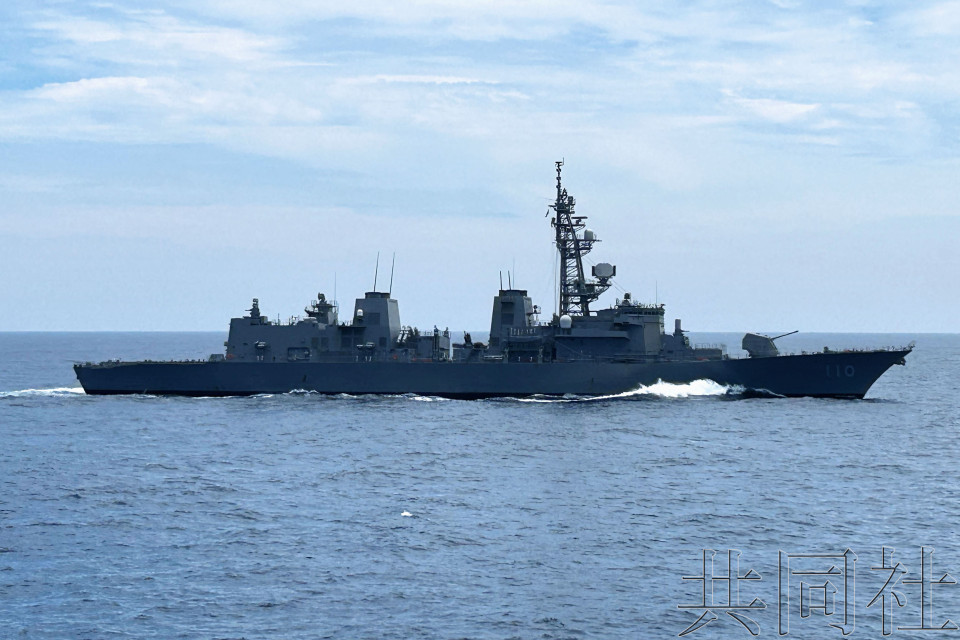 日舰通过台湾海峡，地区安全动态与全球视野下的观察，全球视角下的台湾海峡安全动态与日舰通过观察