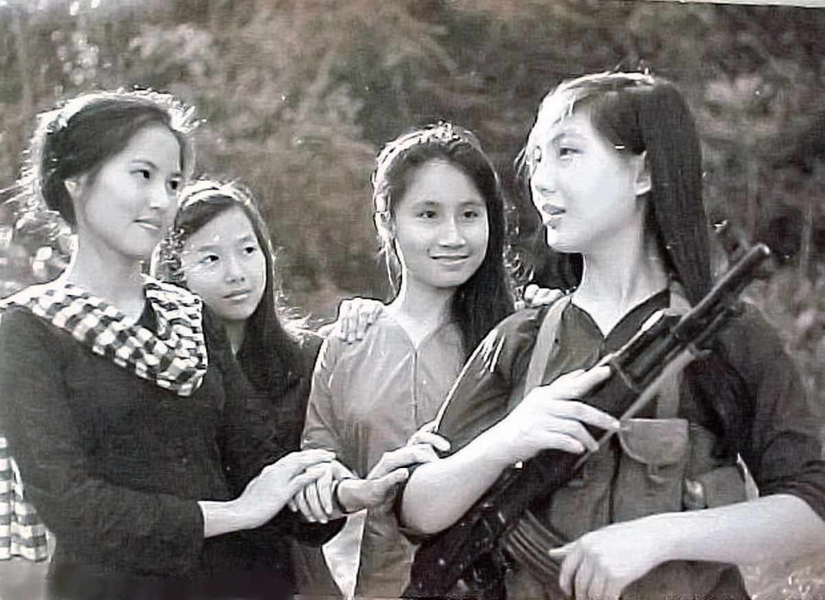 中国女兵在越南，勇气与精神的展现，中国女兵在越南，勇气与精神的闪耀