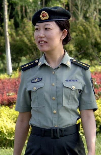中国女兵军帽照片，展现力量与荣耀的象征，中国女兵军帽照片，力量与荣耀的彰显