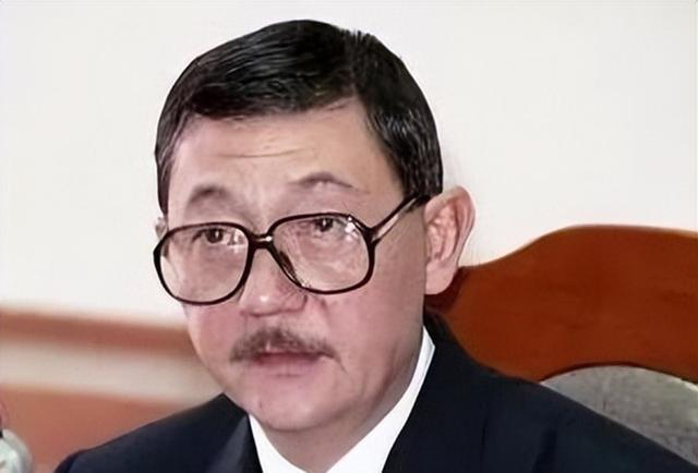 解放军台海围岛军演背后的民众反应，期待与理解并重，解放军台海围岛军演背后的民众期待与理解